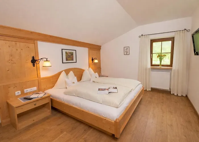 Der Erlhof Restaurant & Landhotel