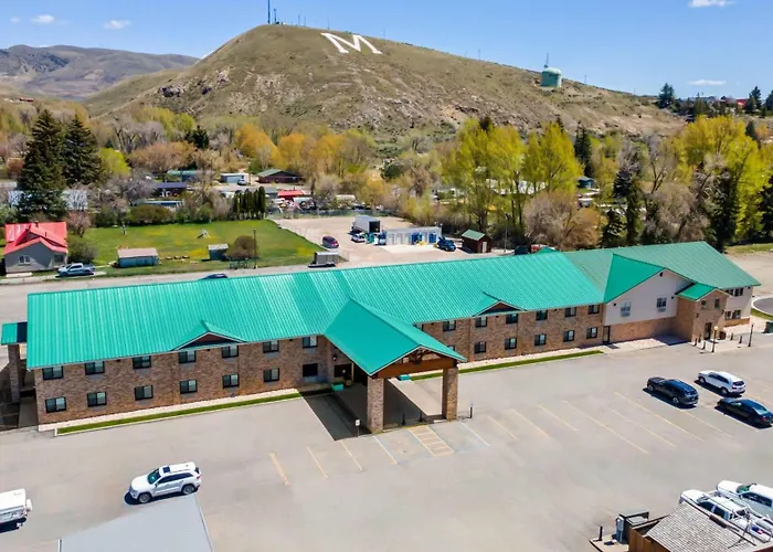 Super 8 By Wyndham Montpelier - Bear Lake