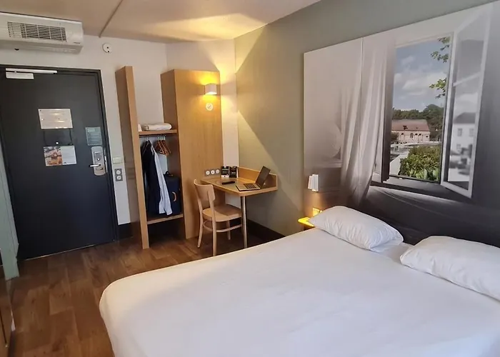 B&B HOTEL Troyes Saint-Parres-aux-Tertres