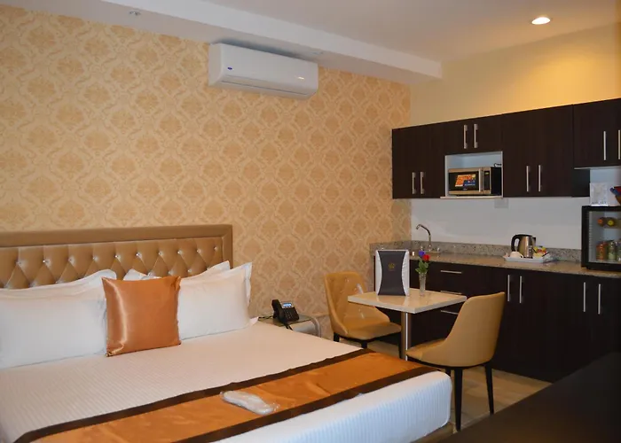 Hotel Crowner David