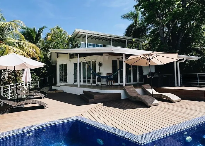 Aves Resort Montezuma