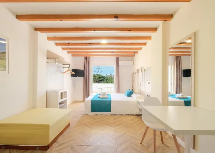 azuLine Apartamentos Can Sanso Santa Eulalia del Río