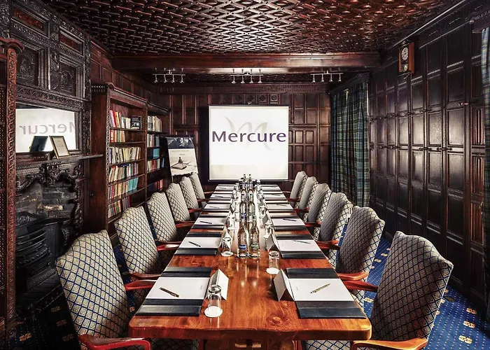 Mercure York Fairfield Manor Hotel