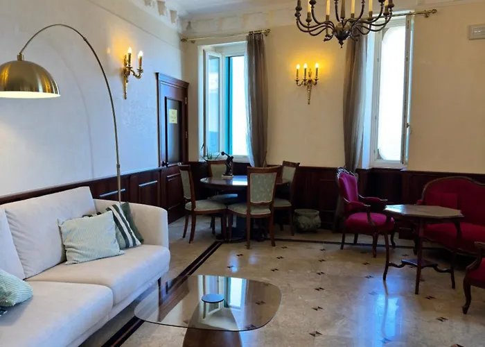 Livingston Hotel