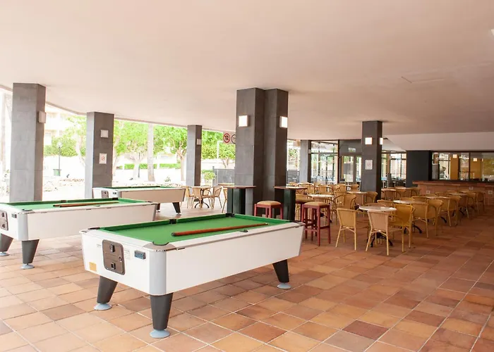 Hotel Club Cala Romani