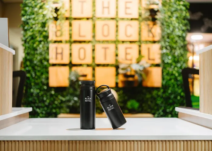 The Block Hotel Bentonville