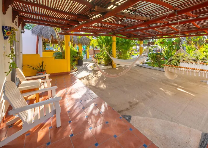 Hotel Meson De Mita
