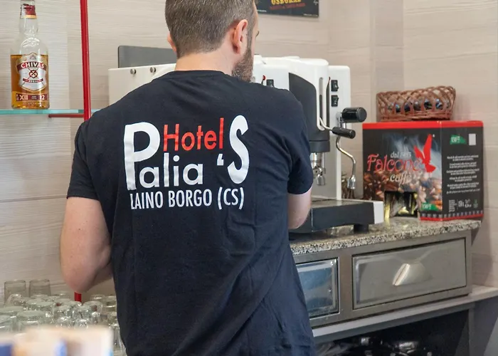 Palia'S Hotel