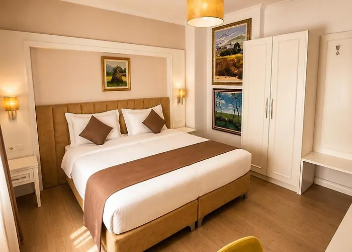 Art Hotel Tirana