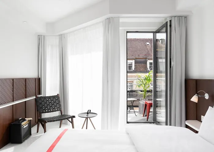 Ruby Claire Hotel Geneva By Ihg