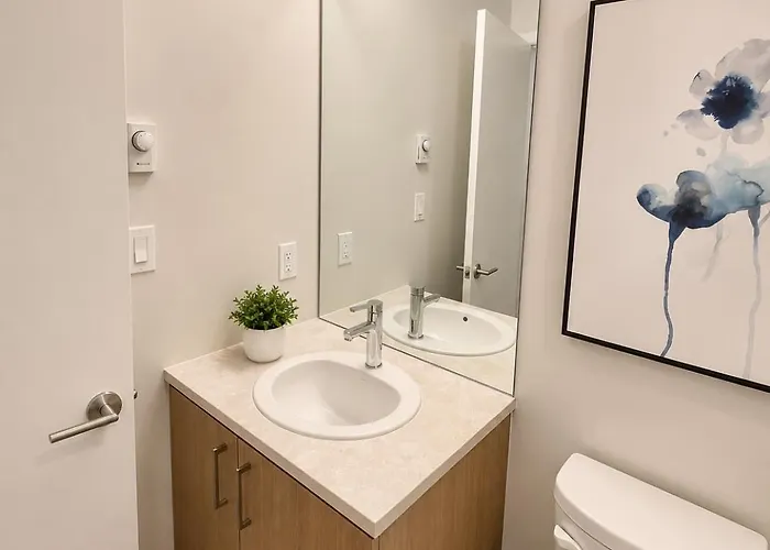 Perfect Brand New Condo In The Heart Of Sidney