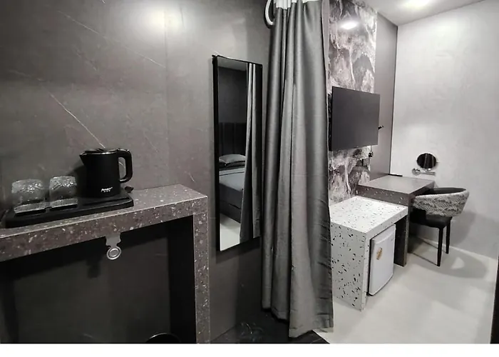Qing Yun Rest House Sdn Bhd Jalan Robert Brunei Darussalam