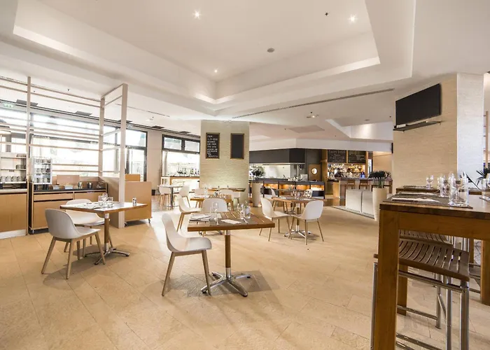 Courtyard By Marriott Paris La Defense West - Colombes