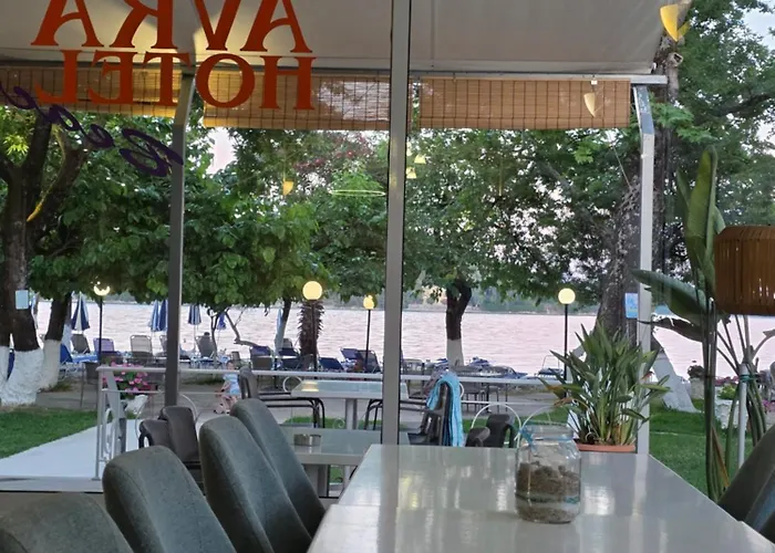 Avra Beach Hotel