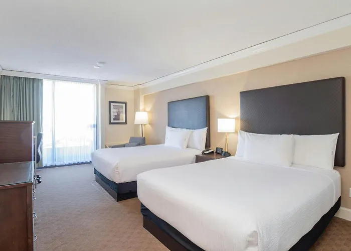 Sandman Signature Vancouver Airport Hotel&Resort
