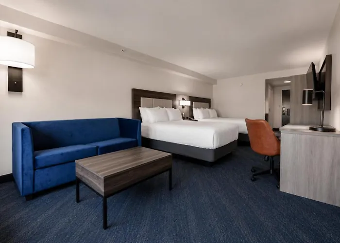 Holiday Inn Express & Suites Niagara Falls By Ihg