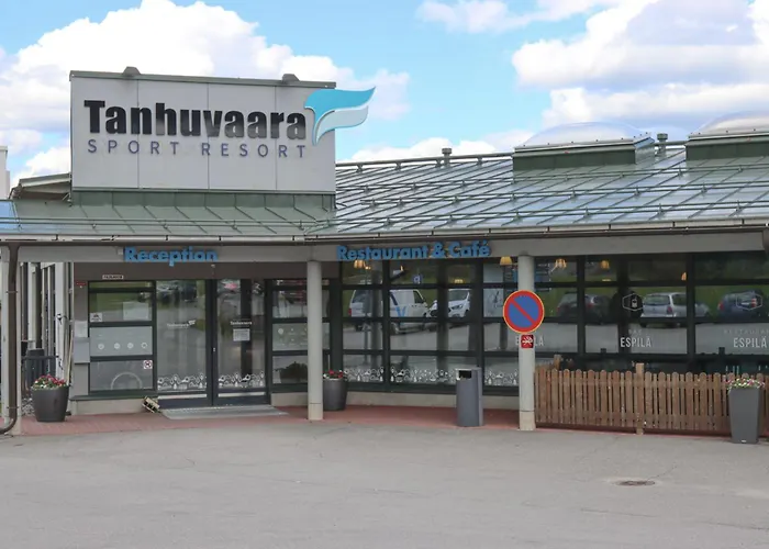 Tanhuvaaran Urheiluopisto & Sport Resort