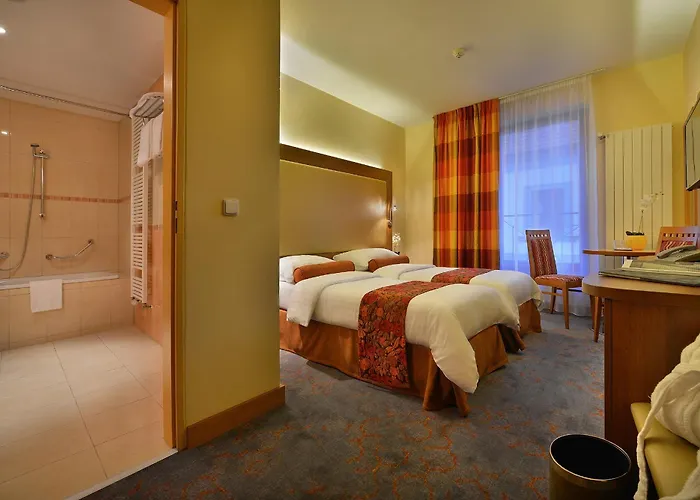 Maxmilian Lifestyle Resort