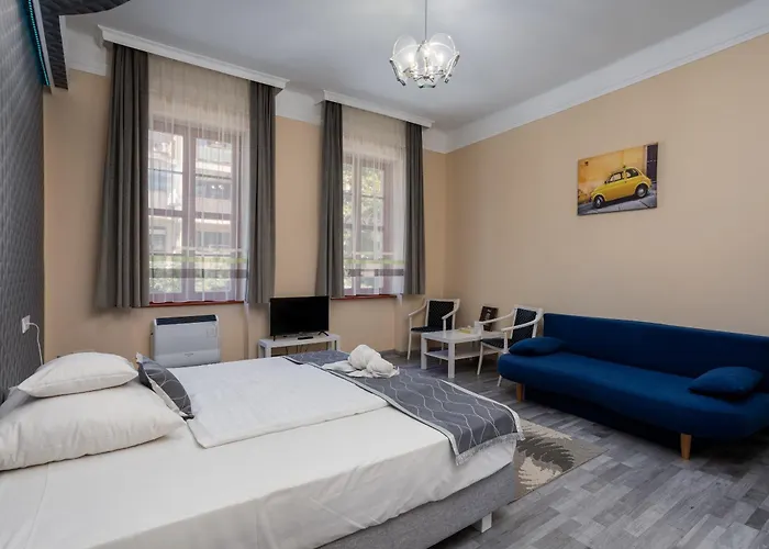 Illes Hotel