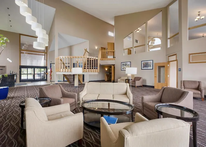 Best Western Indian Oak