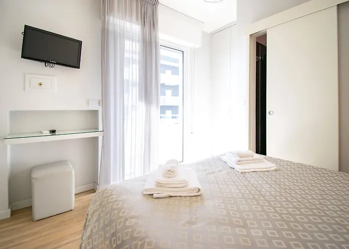 Hotel Brig Fronte Mare Nuova Gestione