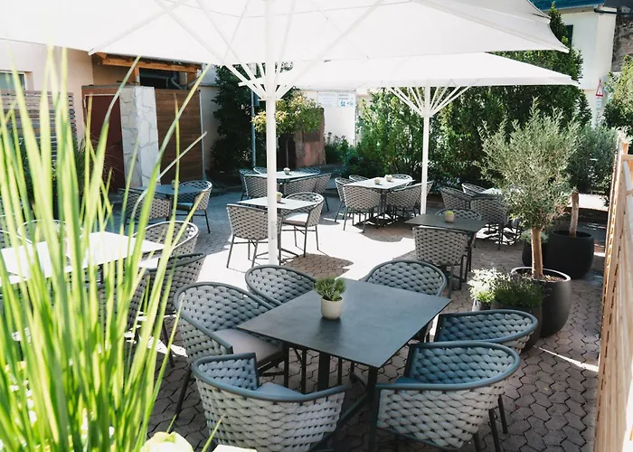 Das Muehlentor Hotel Mit Restaurant - Moderne Zimmer - Leckere Heimatkueche - Familiaer Gefuehrt