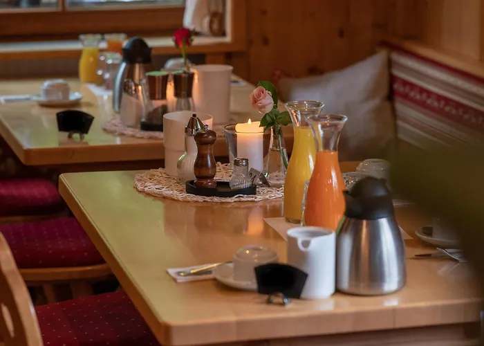Hotel & Restaurant Gruener Baum - Die Gruene Oase Am Feldberg