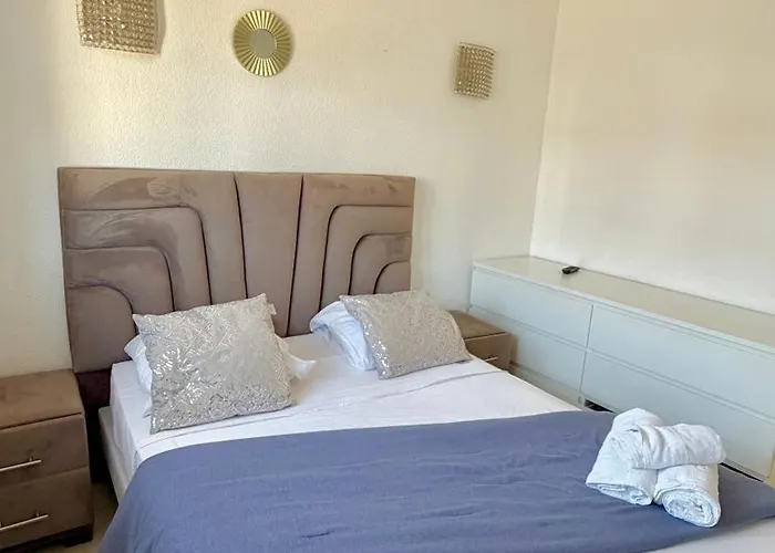 Hotel Le Bleu Marine