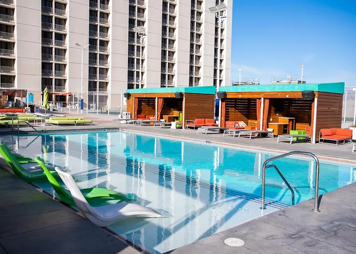 Plaza Hotel & Casino