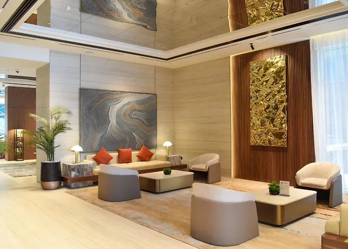 Carlton Downtown Hotel