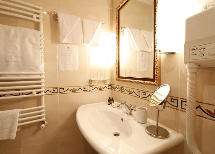 Garni Hotel Leopold I