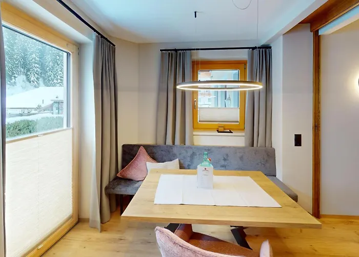Hotel-Garni Jakober - B&B Und Appartements