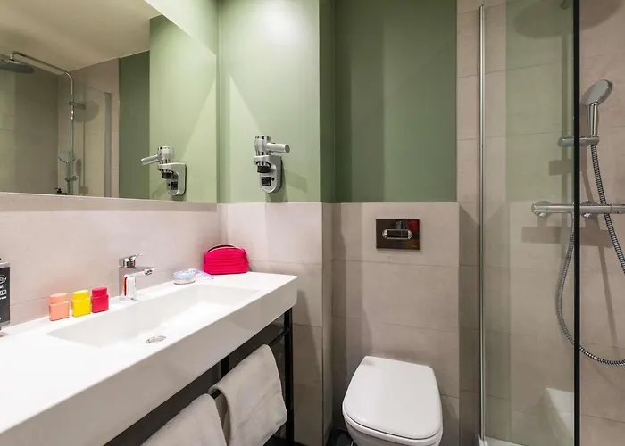 ibis Nuits Saint Georges