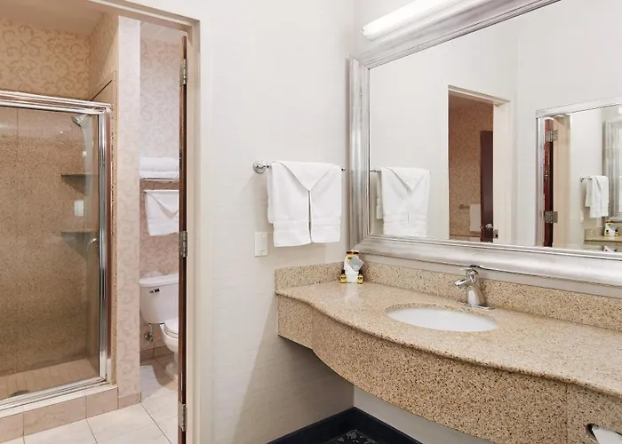 Best Western Plus Abbey Inn