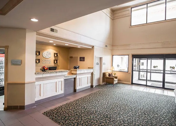 Comfort Suites University Area Notre Dame-South Bend