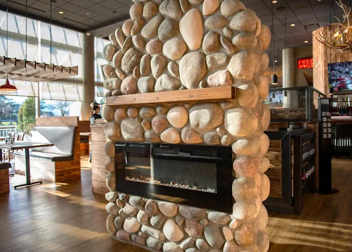 Coast Chilliwack Hotel By Apa