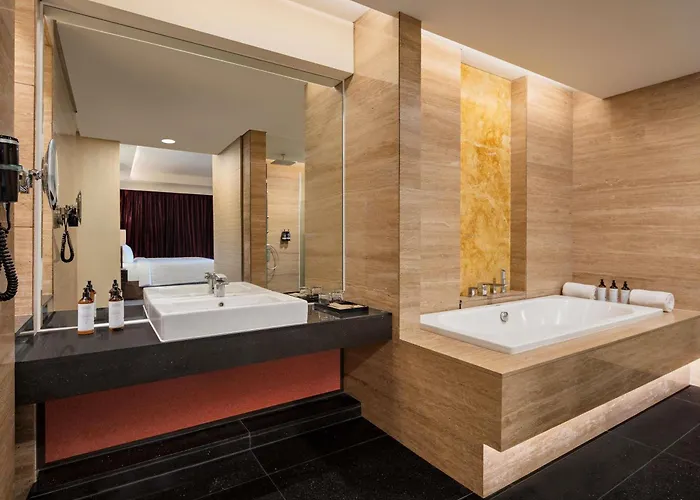 Mercure Padang