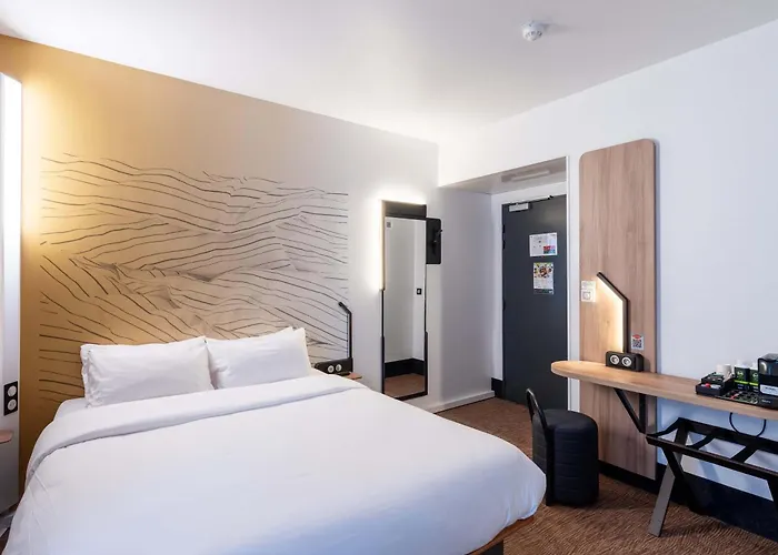 B&B HOTEL Lille Villeneuve d'Ascq Grand Stade 3 étoiles