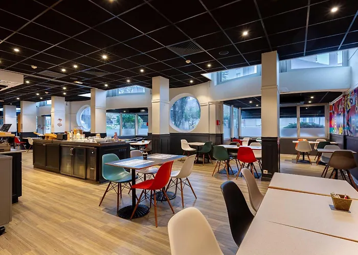 ibis Orleans Centre Foch