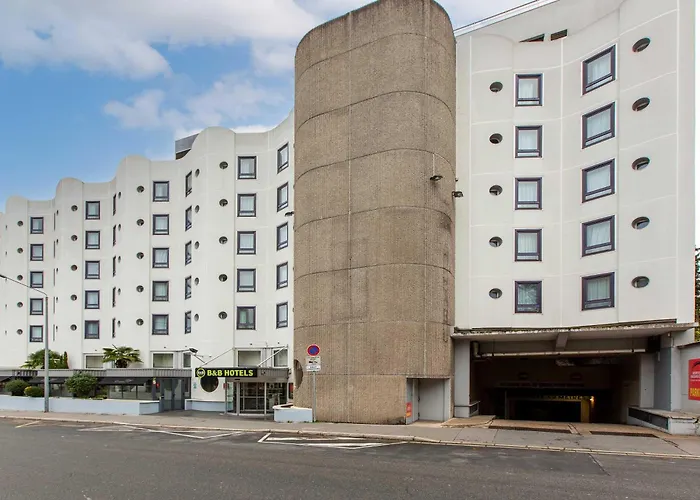 ibis Orleans Centre Foch