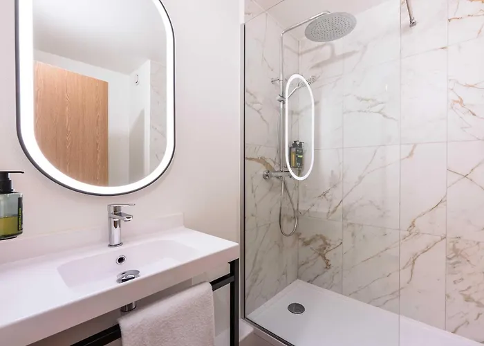 ibis Lille Roubaix Centre Grand-Place