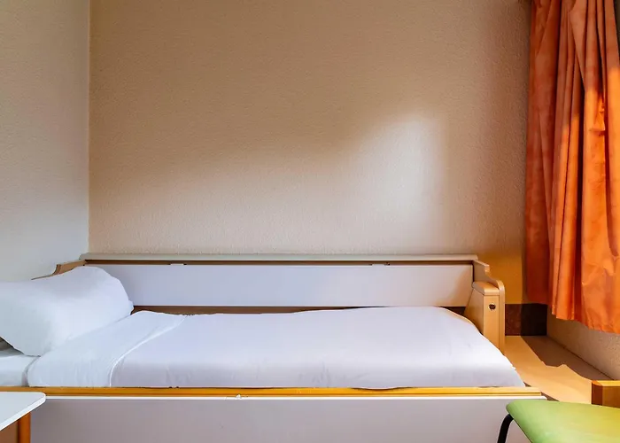 B&B Hotel Grenoble Universite 2