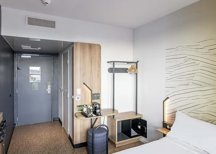 B&B Hotel Bordeaux Bassins A Flot