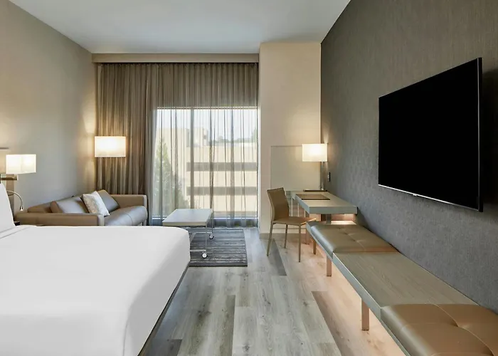 Ac Hotel By Marriott Durham Duke University