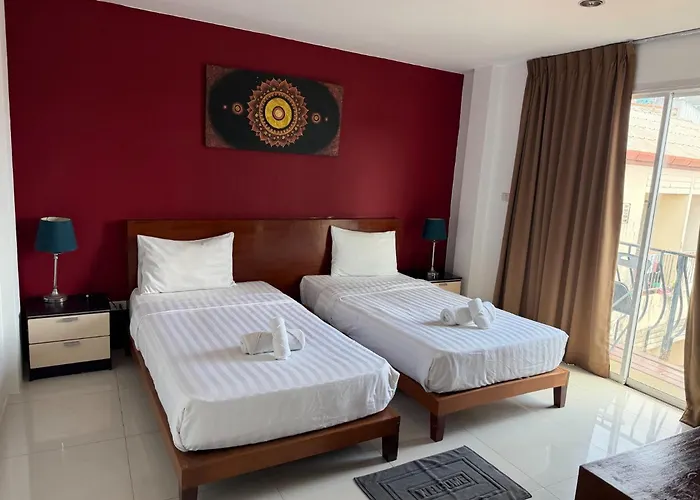Joyera Kata Beach Hotel
