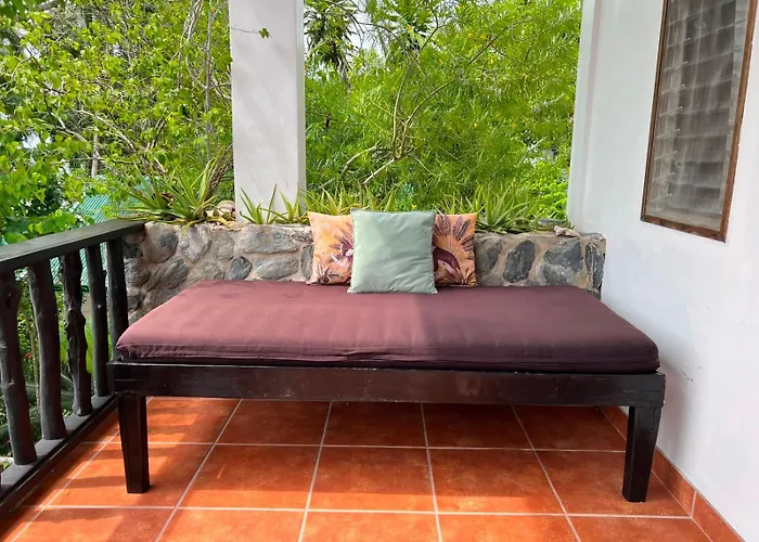 Golden Monkey Beach Hotel
