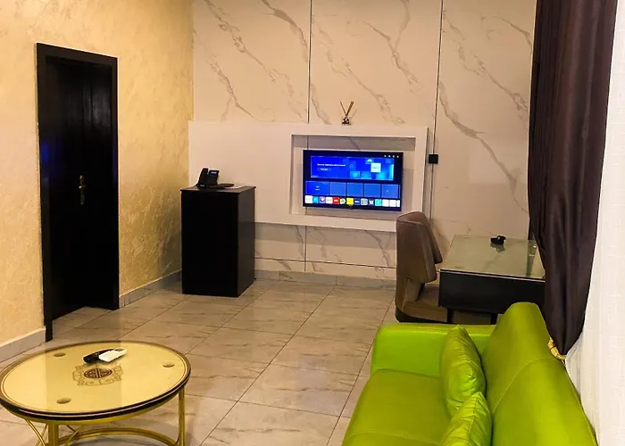 Providha Hotel & Suites