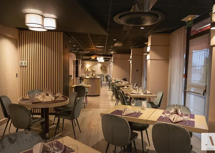 Kyriad Hotel Nevers Centre