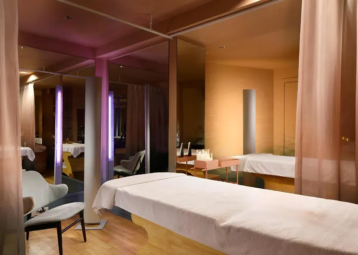 Grand Hotel Savoia Genova, Curio Collection By Hilton