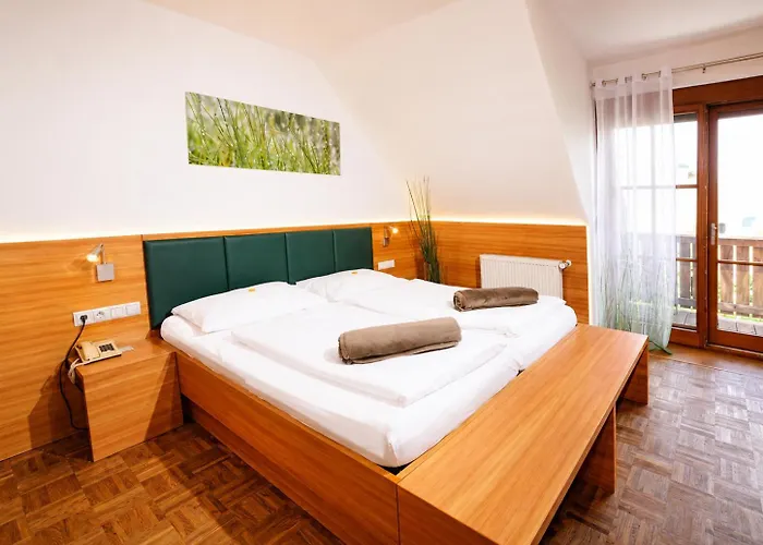 Sattlerhof Geniesserhotel & Weingut